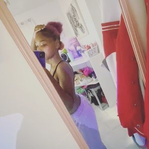 Meet your Posher, Nivea